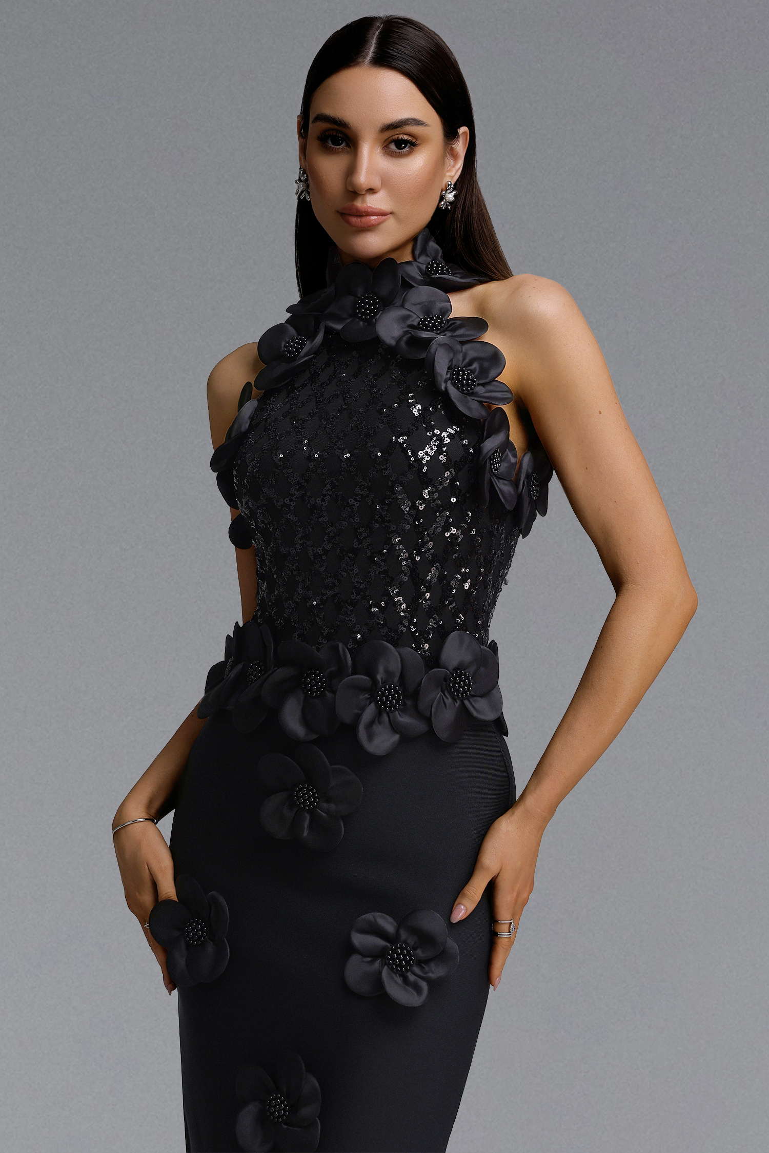 Giela Oria Glamorous Contour Pearl Floral Bandage Black Maxi Dress image 2
