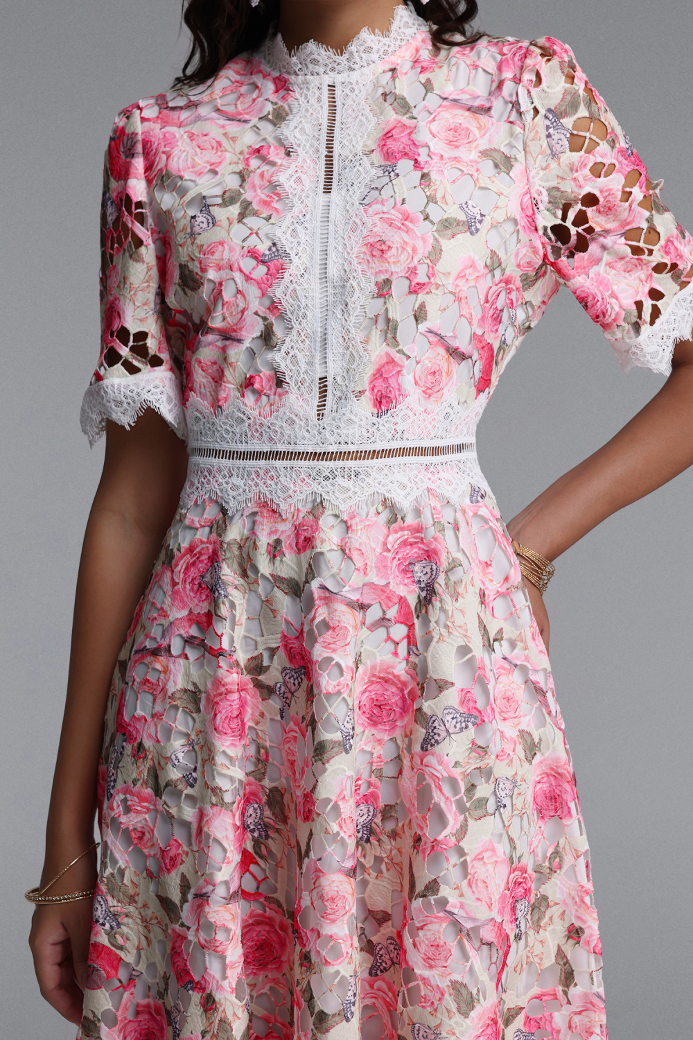 Perly Classic Cinched Short Sleeve Floral Print Lace Midi Dress image 5