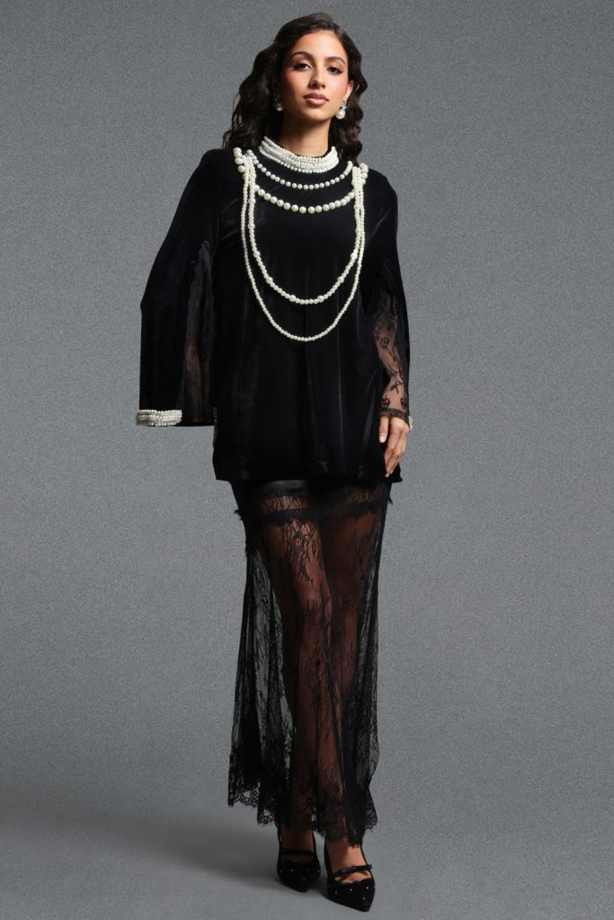 Lilya Vintage Tailored Long Sleeve Pearl Chain Lace Trimmed Longline Top
