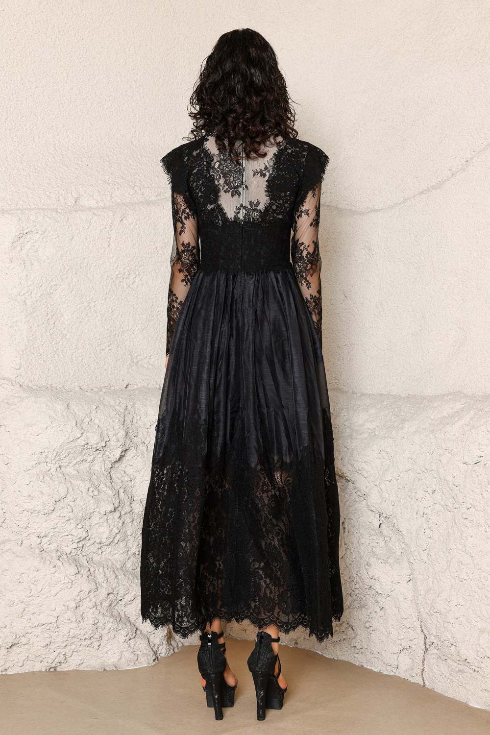 Tate Long Sleeves Lace Midi Dress – Black image 10