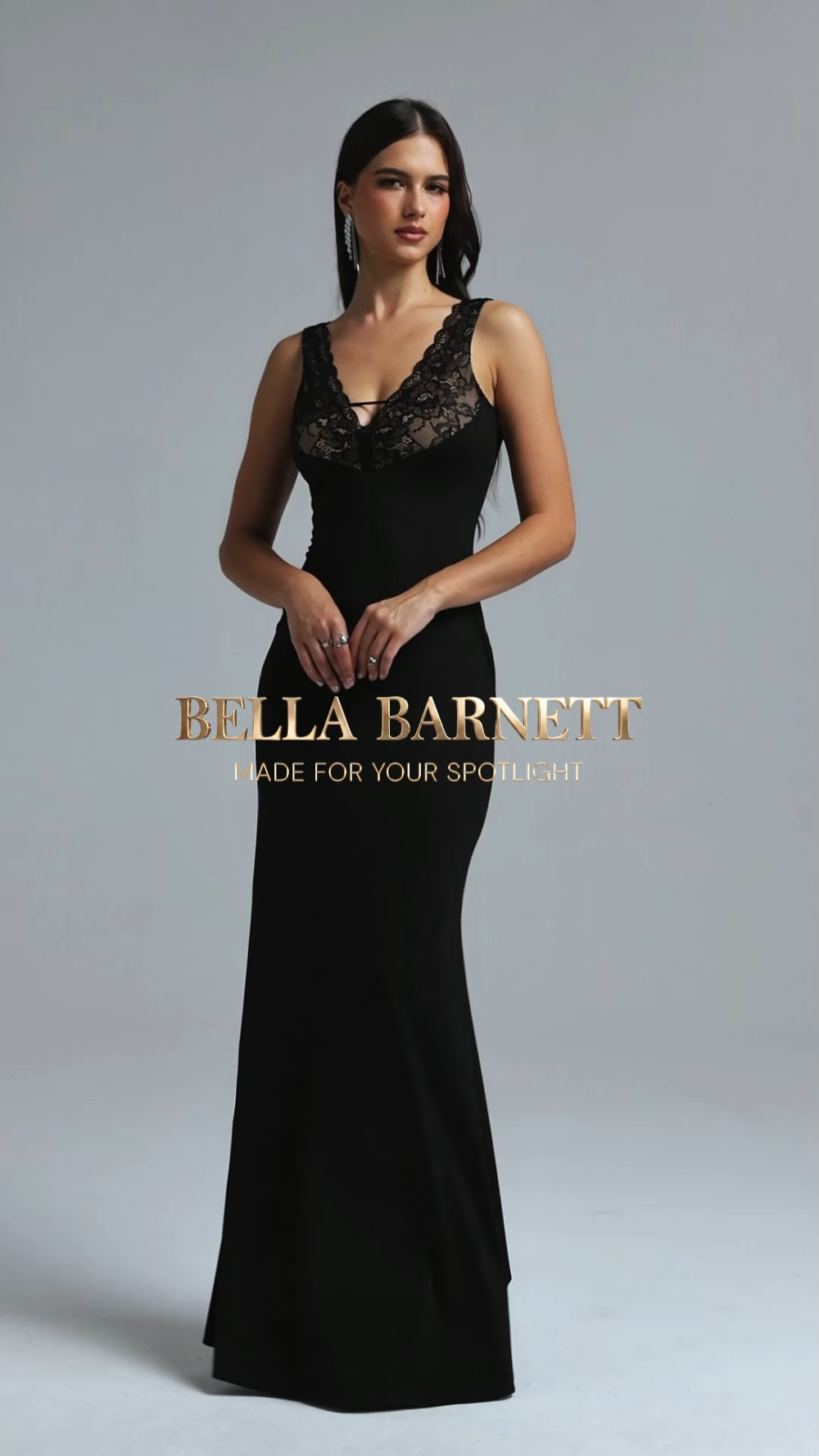 Odely Elegant Sleeveless V Neck Lace Maxi Dress image 8